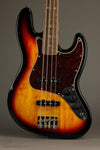 Squier Classic Vibe '60s Jazz Bass®, Laurel Fingerboard, 3-Color Sunburst - New